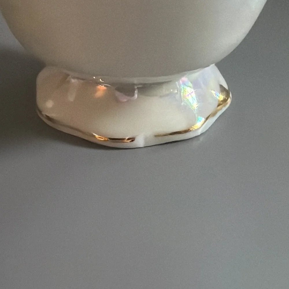 Vtg Arnart KPM Iridescent 
